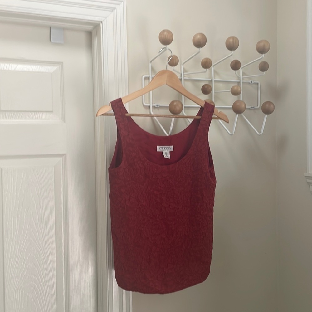 Express - 100% Pure Silk Floral Sleeveless Shirt Top - Red - Xsmall